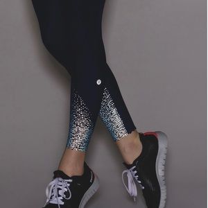 Lulu Lemon Tight Stuff